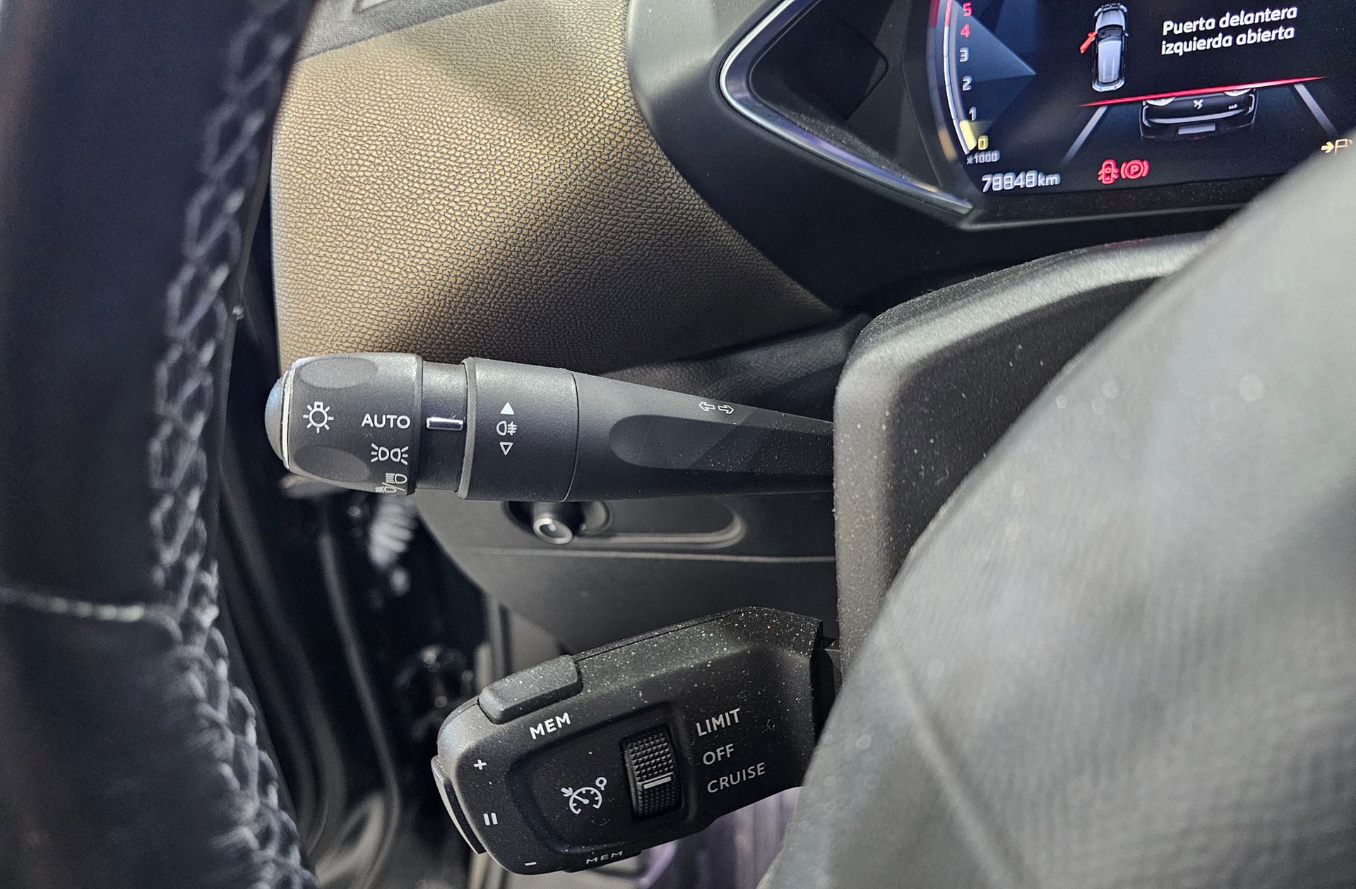 DS DS 3 Crossback BlueHDi 110 So Chic - foto 26