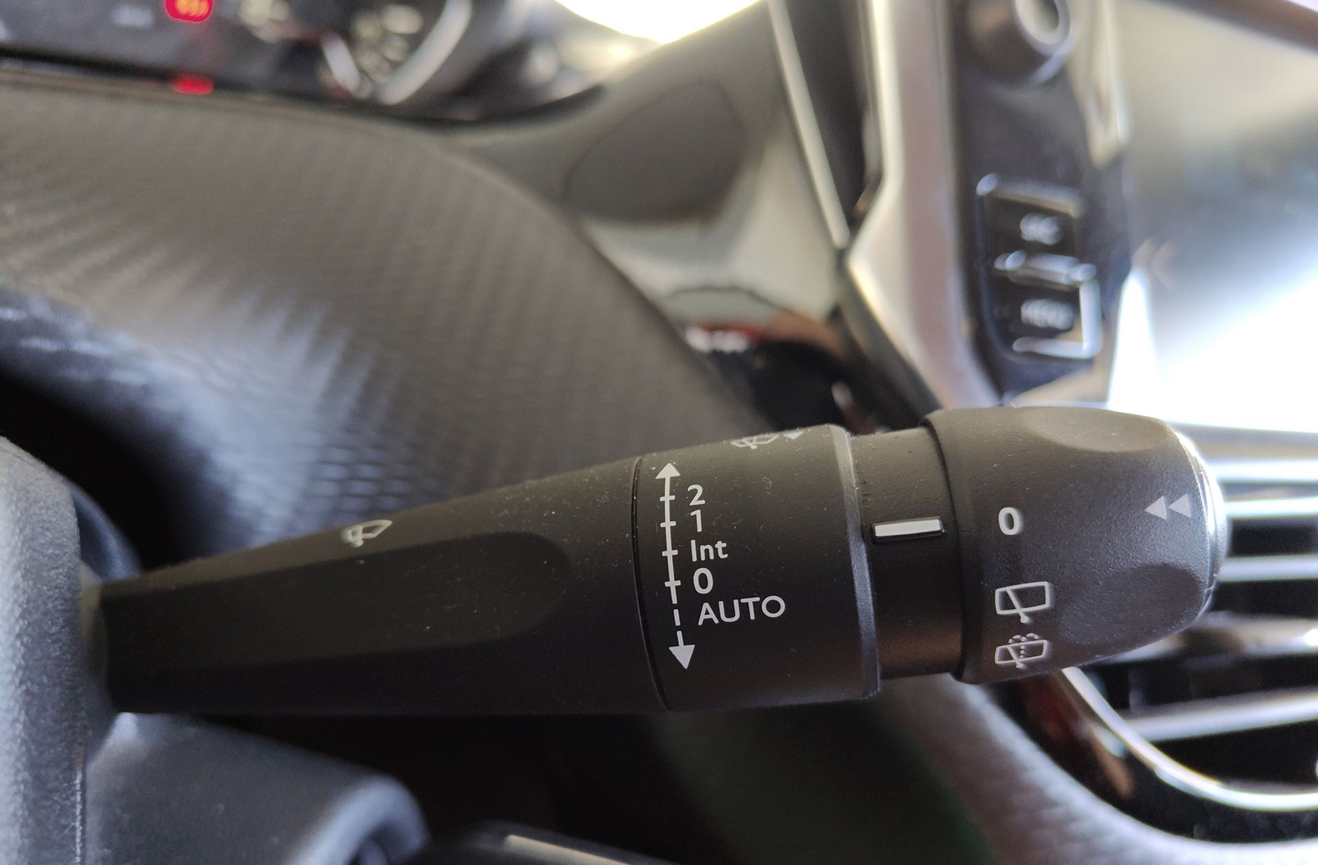 Peugeot 208 PureTech 110 Tech Edition - foto 28