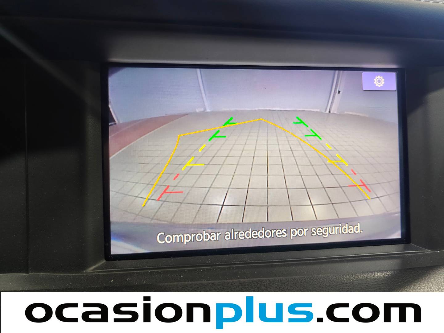 Extras del Infiniti Q30 Infiniti Q30 1.6 TC Premium 7DCT (156 CV)