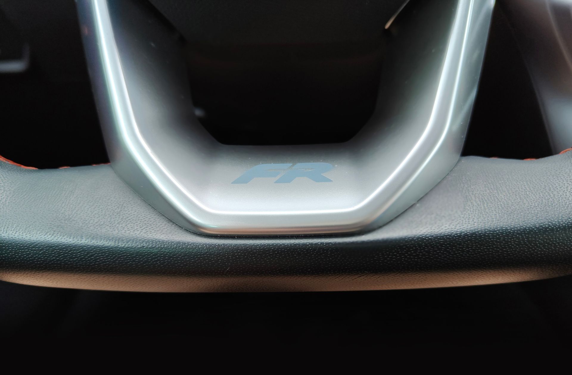 SEAT León 1.5 TSI FR 25 Aniversario - foto 36