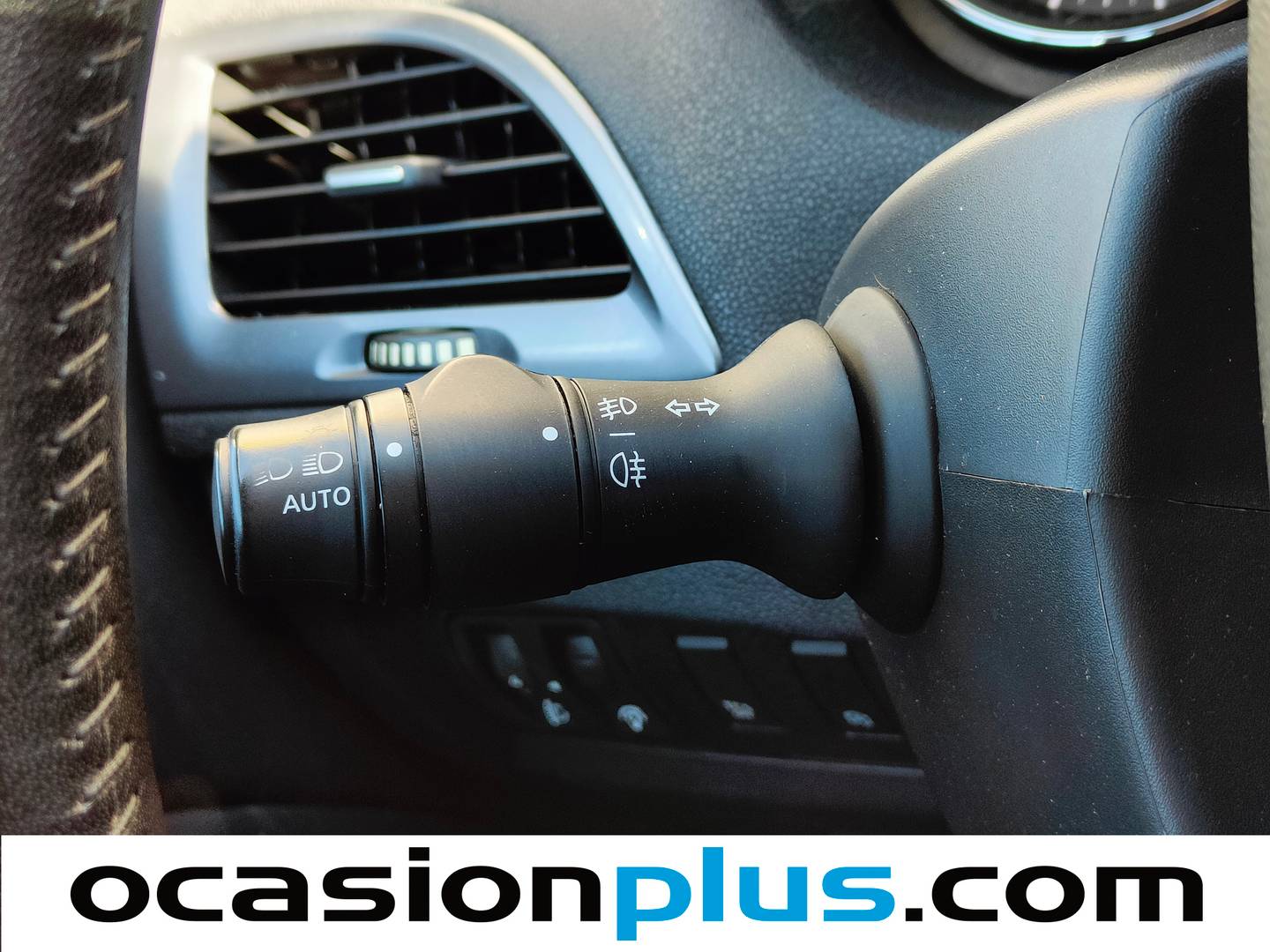 Extras y acabados del Renault Mégane Renault Megane Coupe Limited Energy TCe (115 CV) S&S