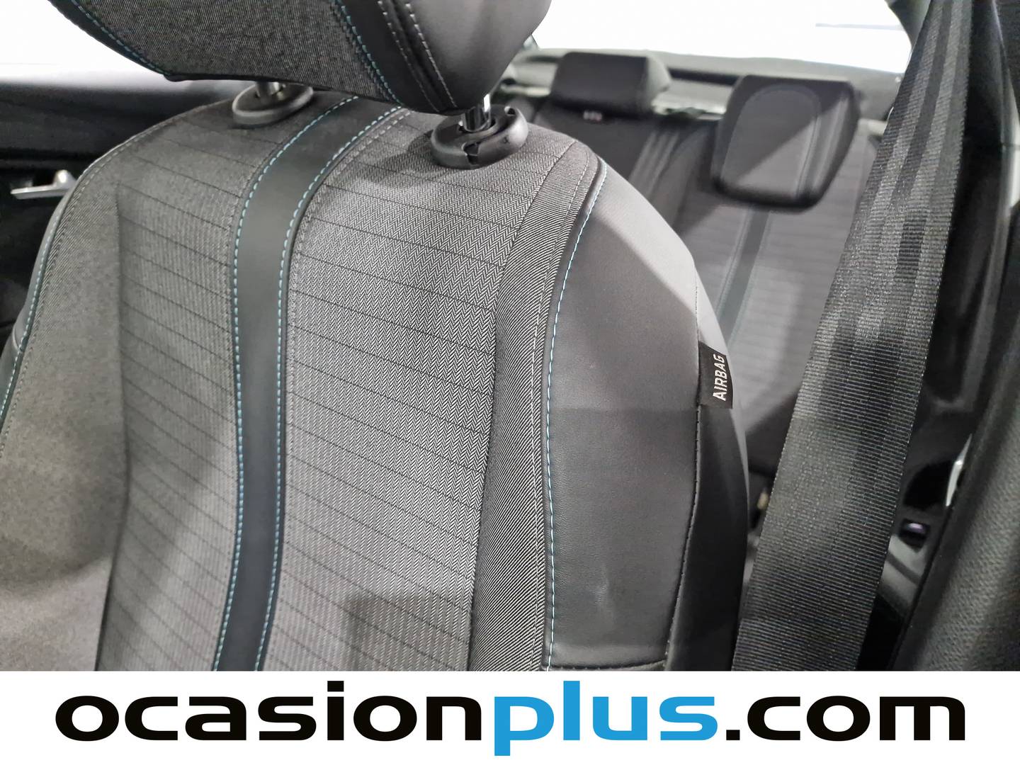 Extras y acabados del Peugeot 208 Peugeot 208 PureTech 100 Allure EAT8 (100 CV)