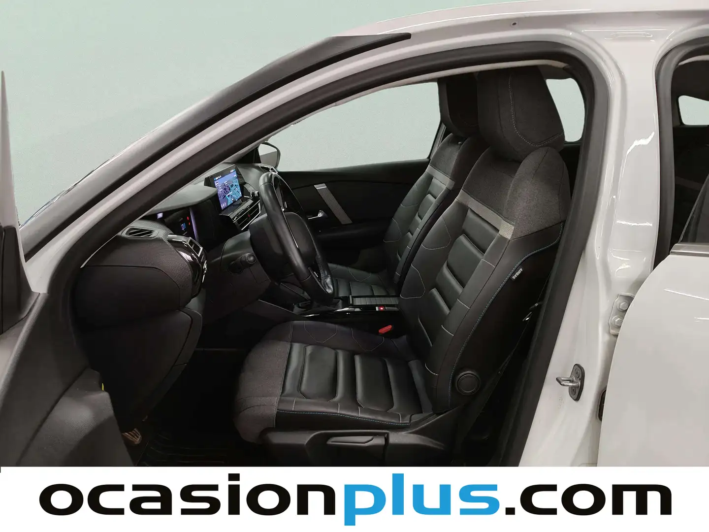 Foto Citroën C4 Citroen C4 PureTech 130 S&S Shine (130 CV)