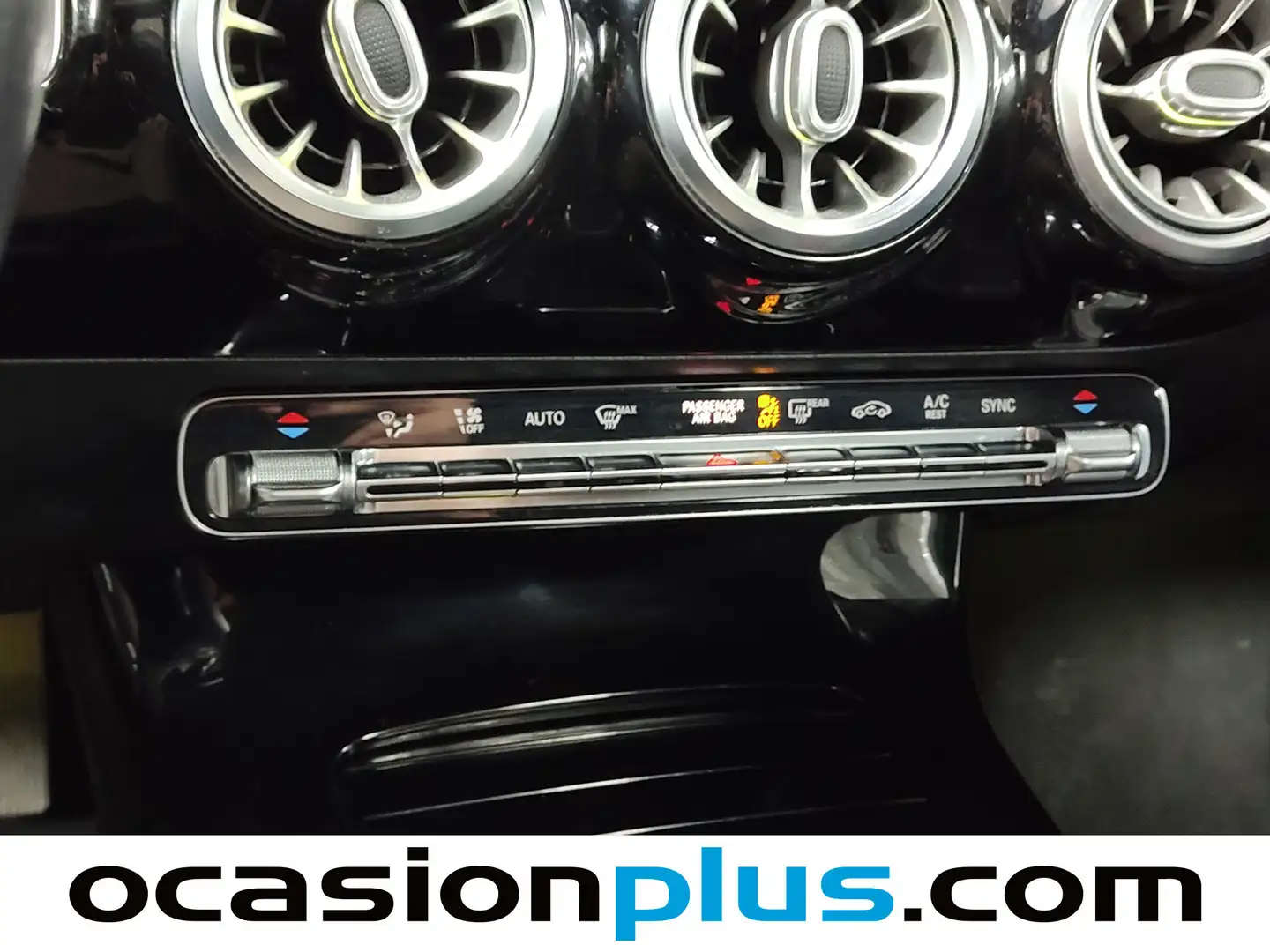 Foto Mercedes CLA Mercedes-Benz CLA Shooting Brake CLA Shooting Brake 180 (136 CV) Pack AMG