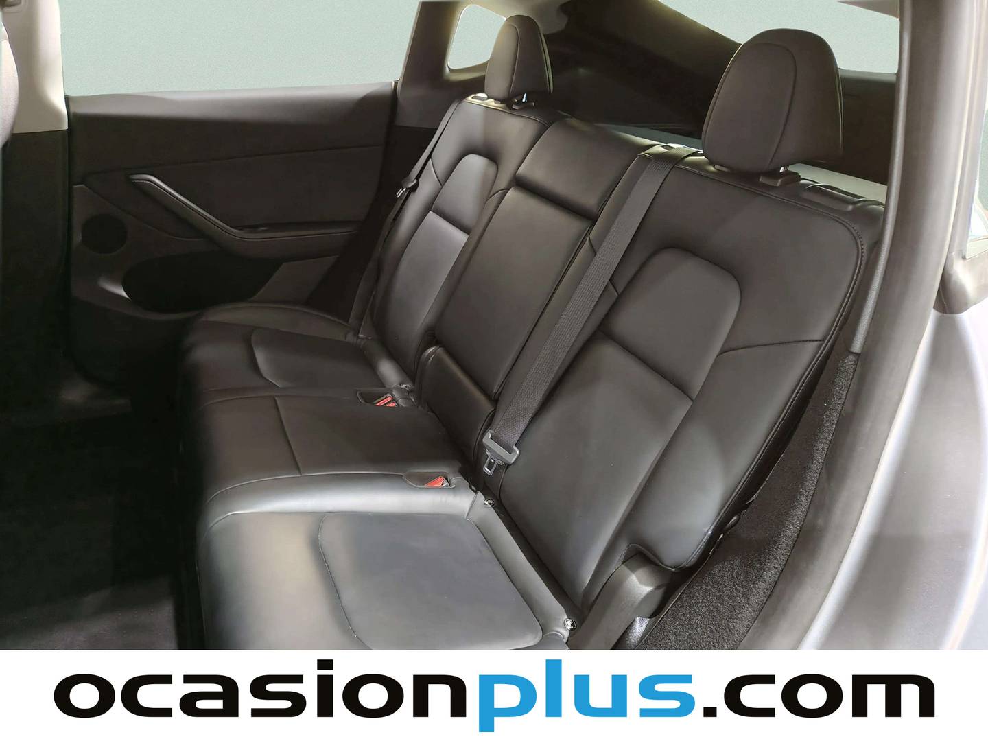 Foto asientos traseros Tesla Model Y Tesla Model Y Gran Autonomía 4WD (514 CV)