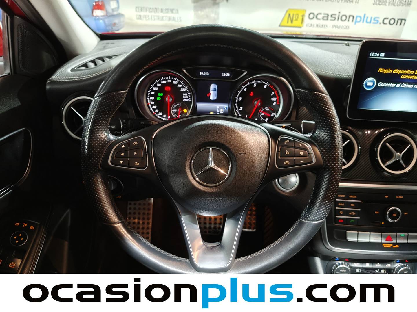 Mercedes GLA Mercedes-Benz GLA 180 (122 CV) Pack AMG de segunda mano