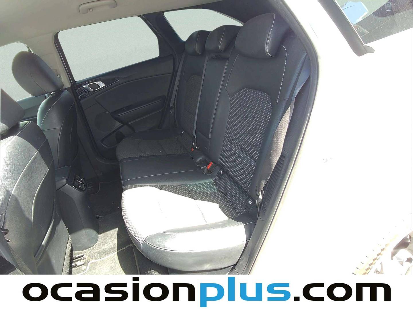 Fotos maletero KIA Ceed Tourer KIA Ceed Tourer 1.6 GDi PHEV eTech (141 CV)
