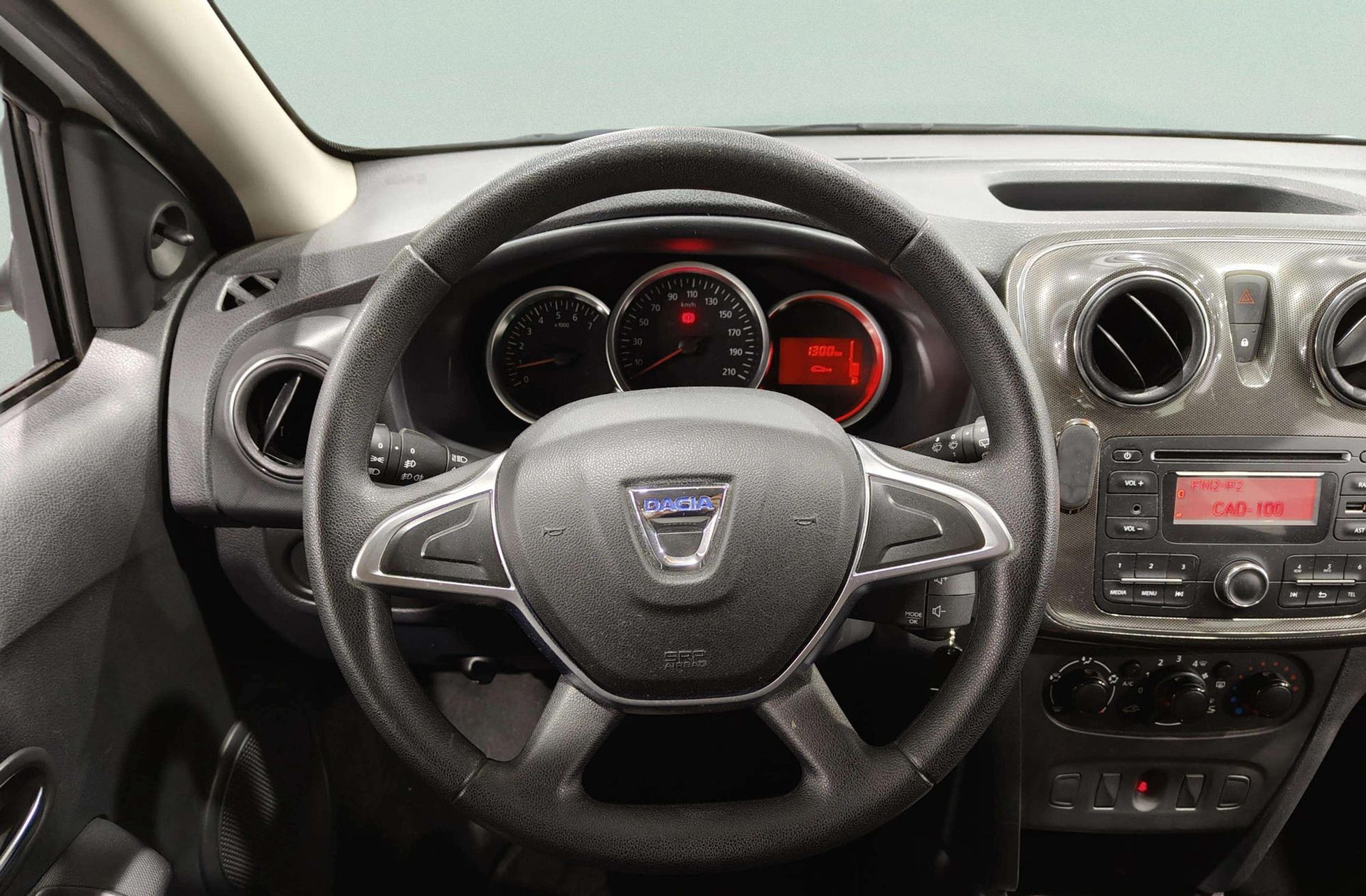 Dacia Sandero Stepway TCe - foto 17