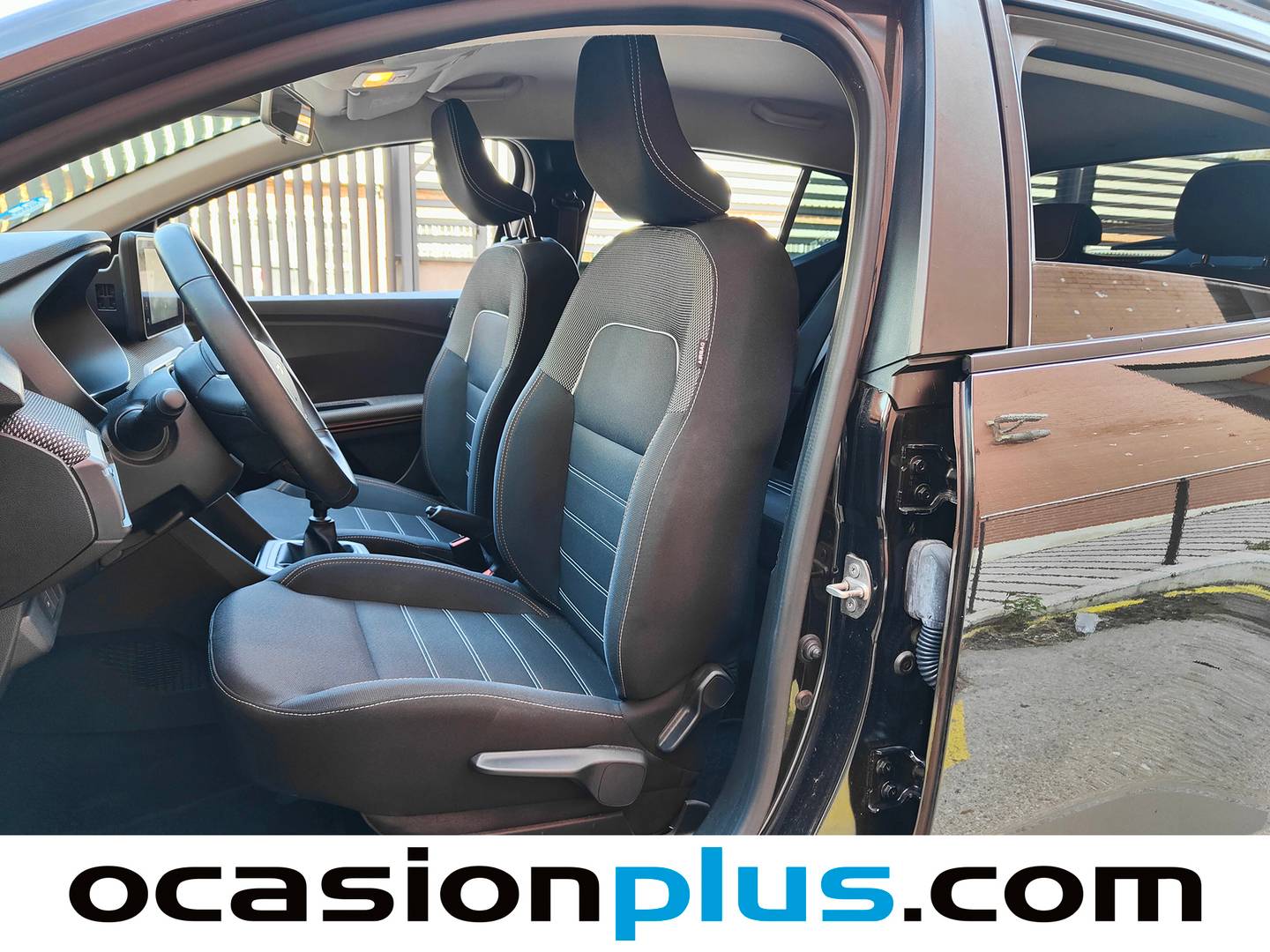 Foto asientos delanteros Dacia Sandero Dacia Sandero Stepway Expression ECO-G (101 CV)