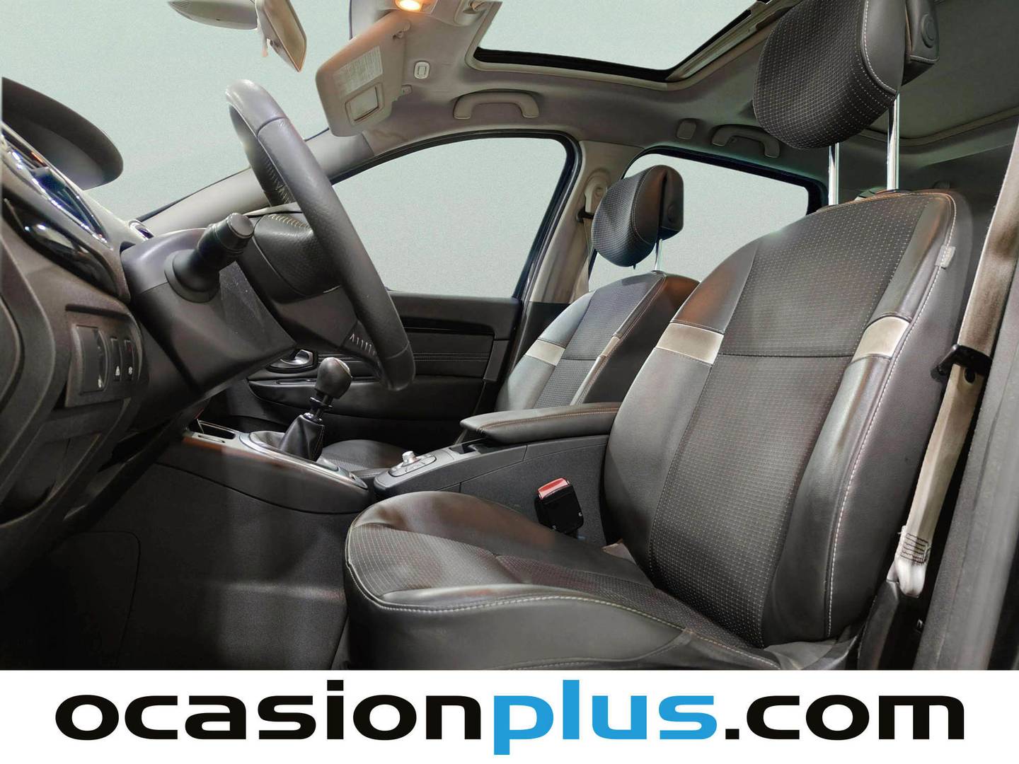 Foto asientos delanteros Renault Grand Scénic Renault Grand Scenic Bose Edition Energy dCi (130 CV) 7 Plazas