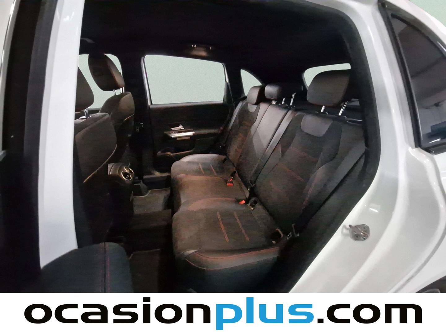 Foto asientos traseros Mercedes Clase B Mercedes Clase B 200 d (150 CV)