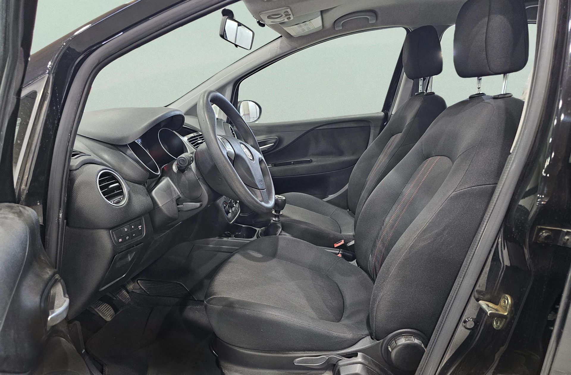 Fiat Punto 1.2 Gasolina Pop - foto 8