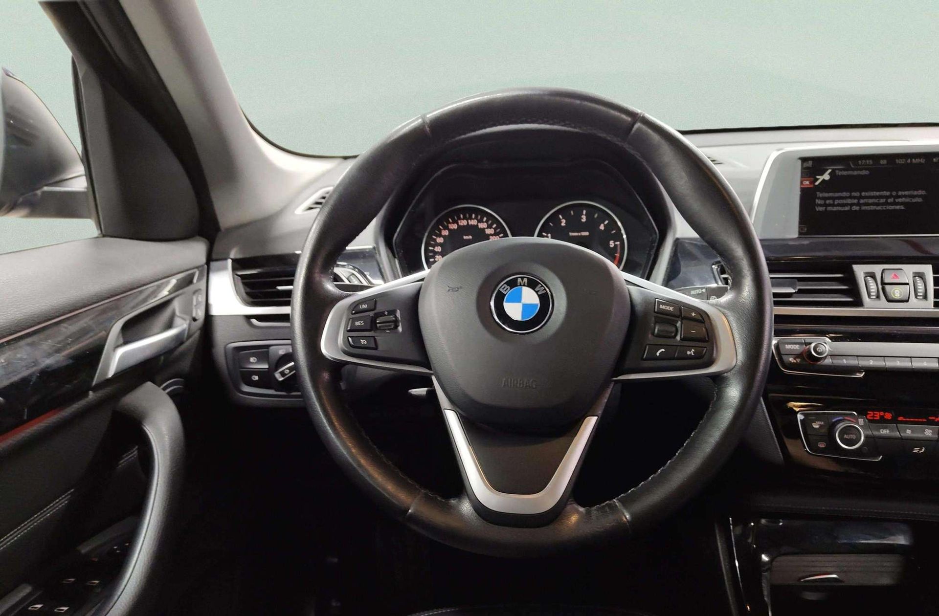 BMW X1 sDrive18d - foto 25