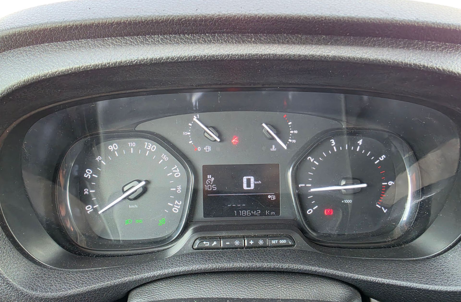 Peugeot Traveller BlueHDi 120 Business Long 9 plazas - foto 21