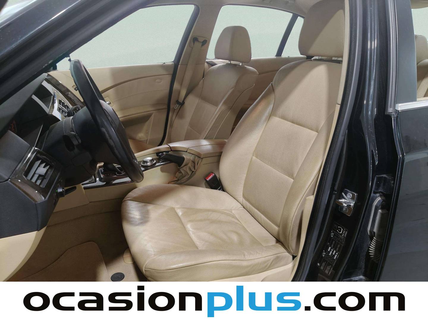 Foto asientos delanteros BMW Serie 5 BMW Serie 5 525i (192 CV)