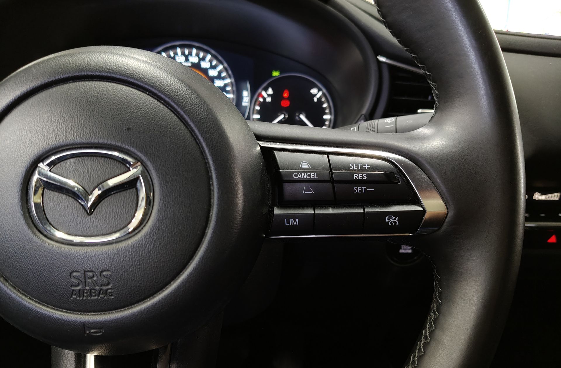 Mazda CX-30 e-Skyactiv G Homura - foto 31