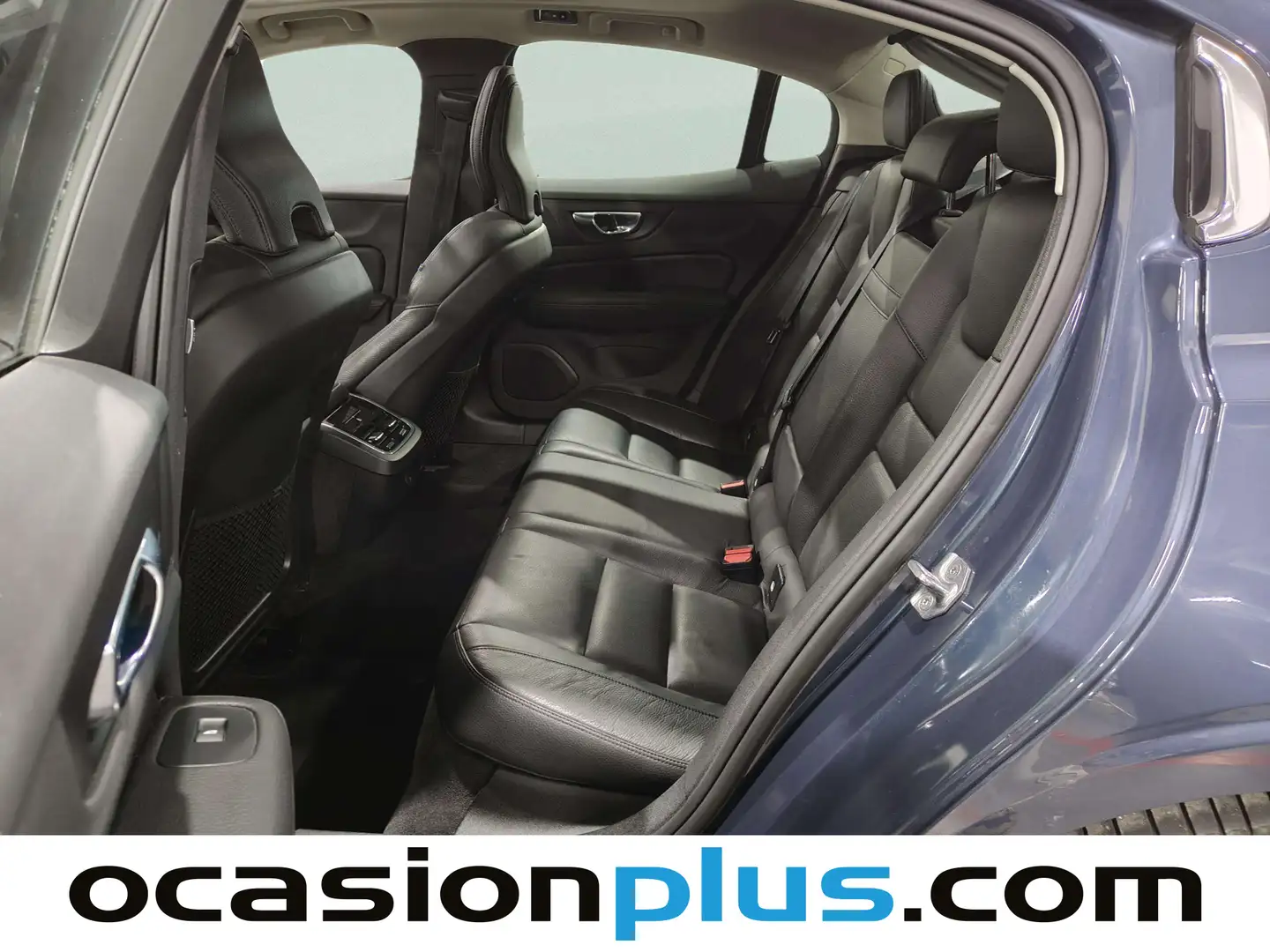 Foto Volvo S60 Volvo S60 B4 G Inscription Auto (197 CV)