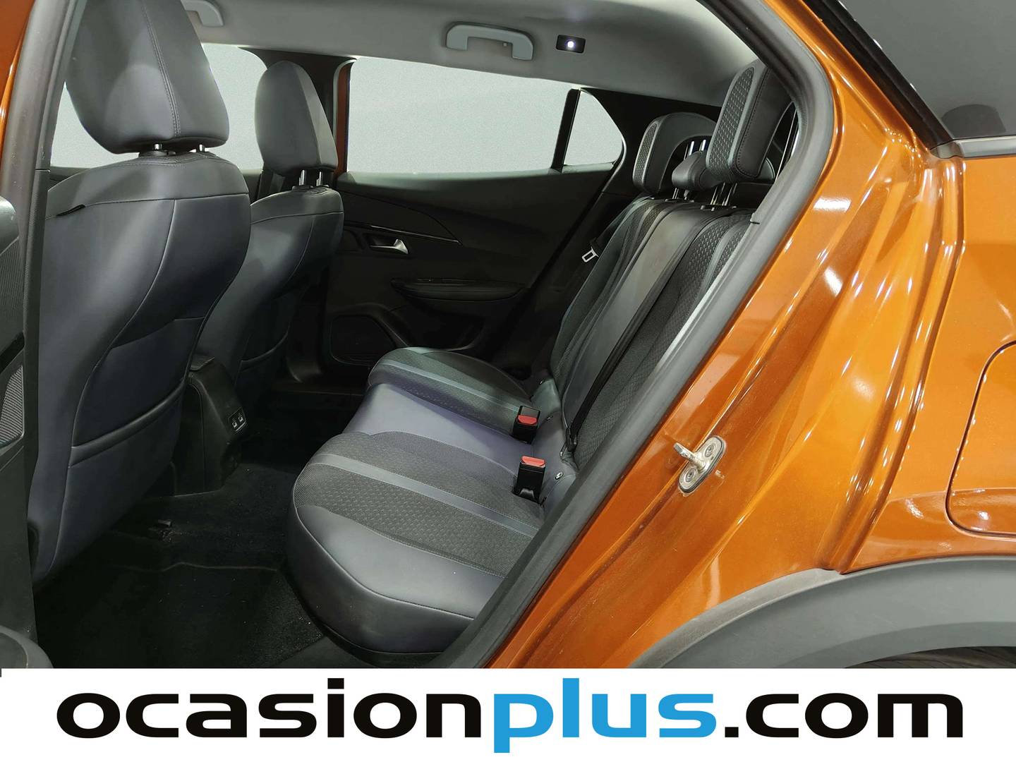 Foto asientos traseros Peugeot 2008 Peugeot 2008 PureTech 100 S&S Allure (100 CV)