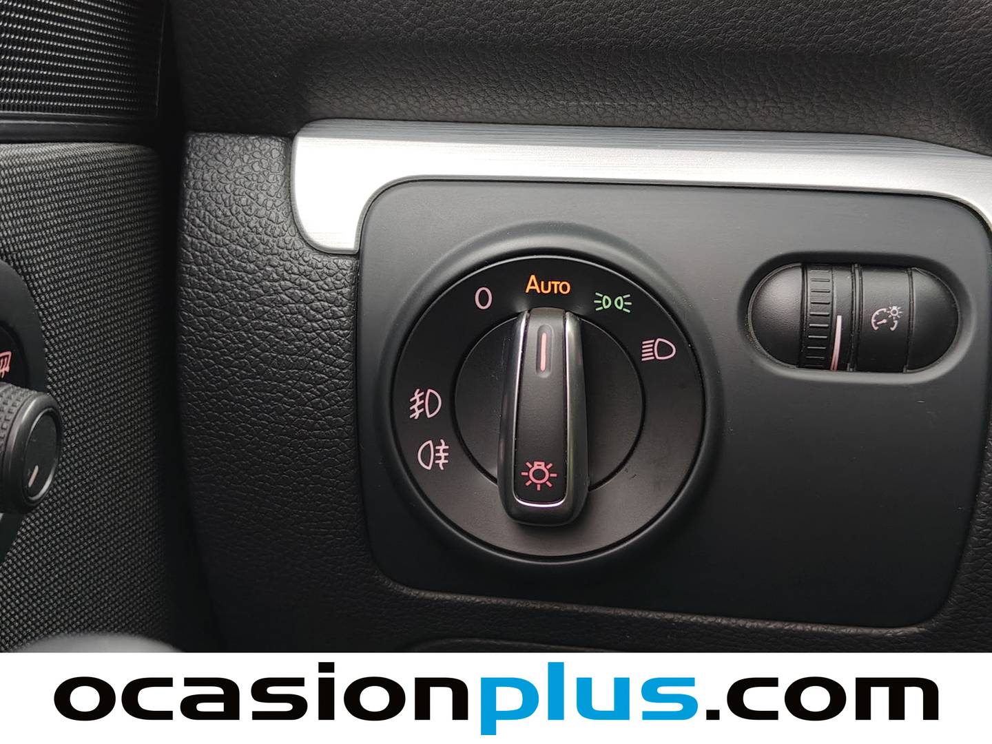 Foto Volkswagen Scirocco Volkswagen Scirocco Typhoon by R-Line 2.0 TSI BMT  (180 CV)