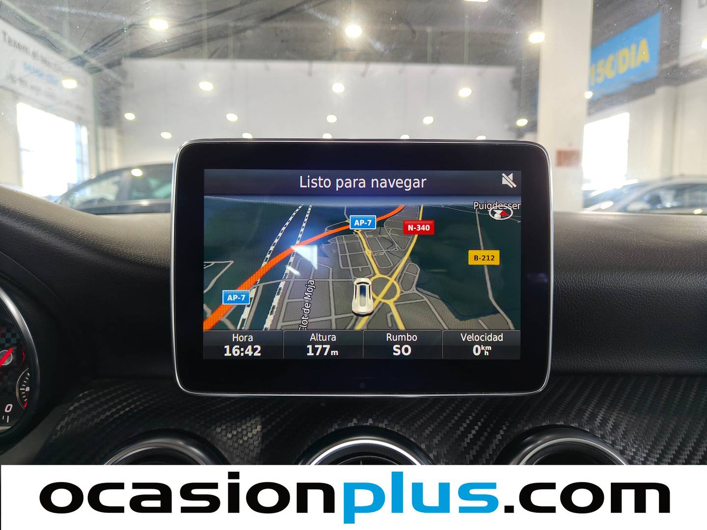 Equipamiento del Mercedes Clase A Mercedes Clase A 200 d AMG Line (136 CV)