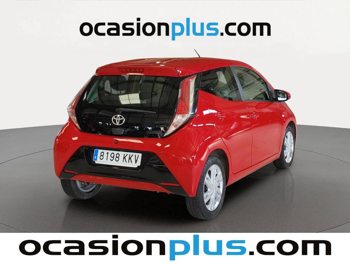 Foto trasera Toyota Aygo Toyota Aygo 1.0 70 x-play (69 CV) derecha
