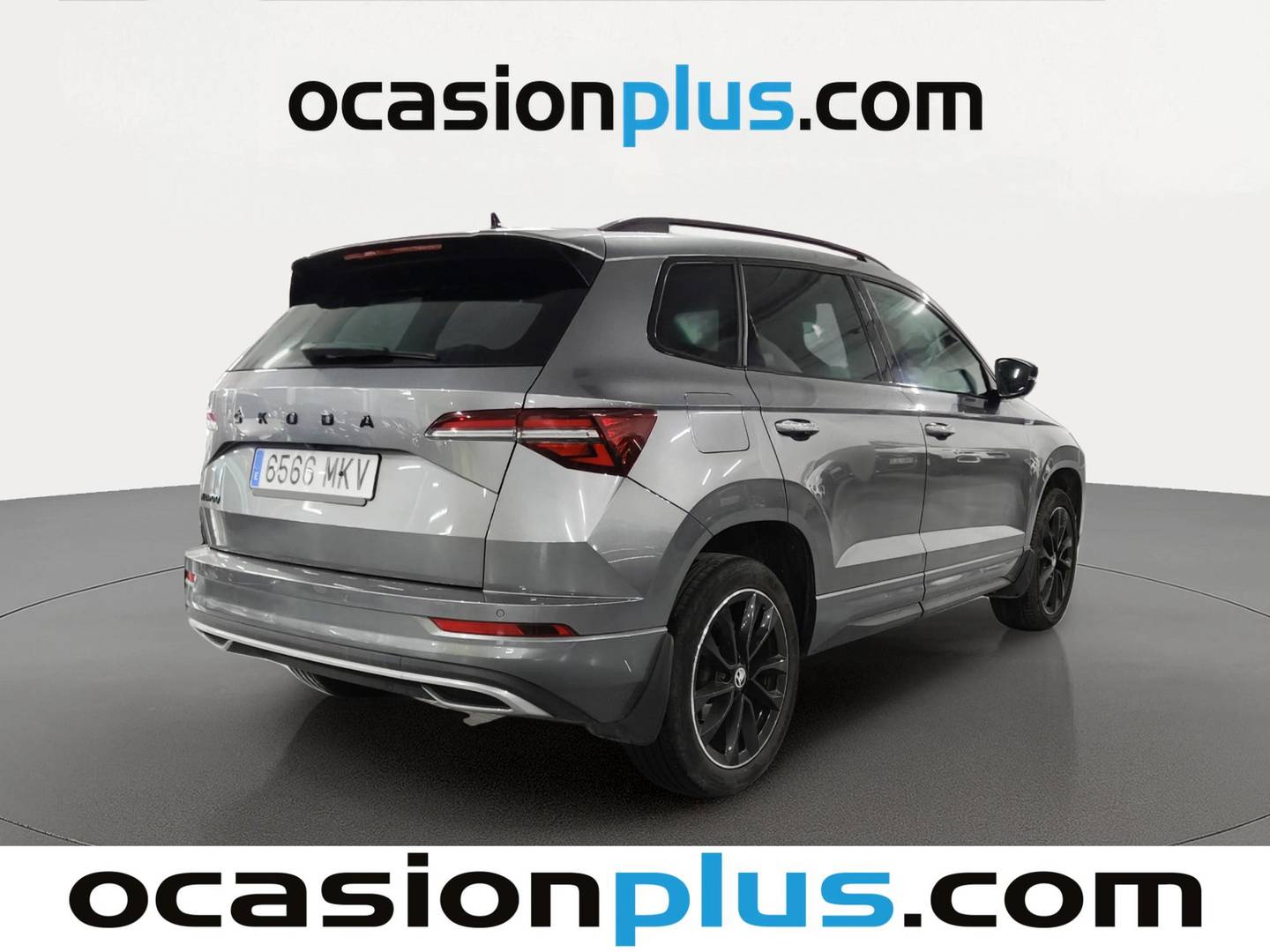 Foto trasera Skoda Karoq Skoda Karoq 1.5 TSI ACT Sportline DSG  (150 CV) derecha