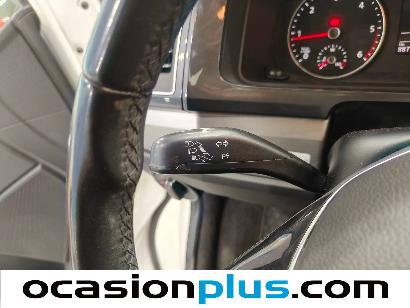 Acabados Volkswagen California Volkswagen California Beach 2.0 TDI BMT (150 CV) DSG Semi-Camperizada 5 Plazas