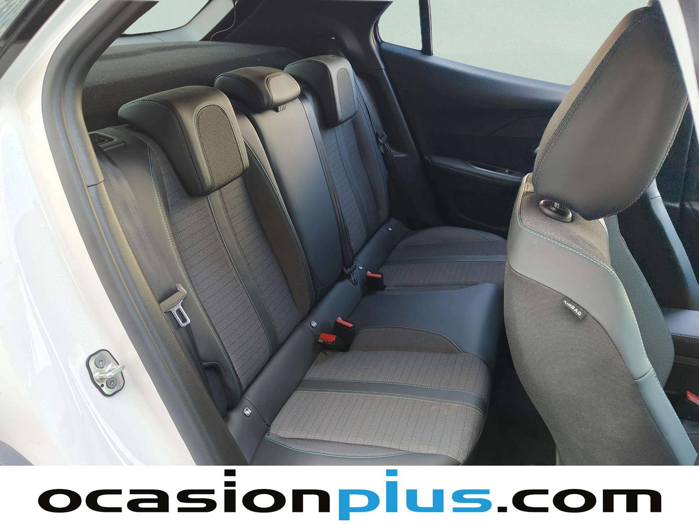Peugeot 2008 Peugeot 2008 PureTech 130 S&S Allure Pack (130 CV) gasolina