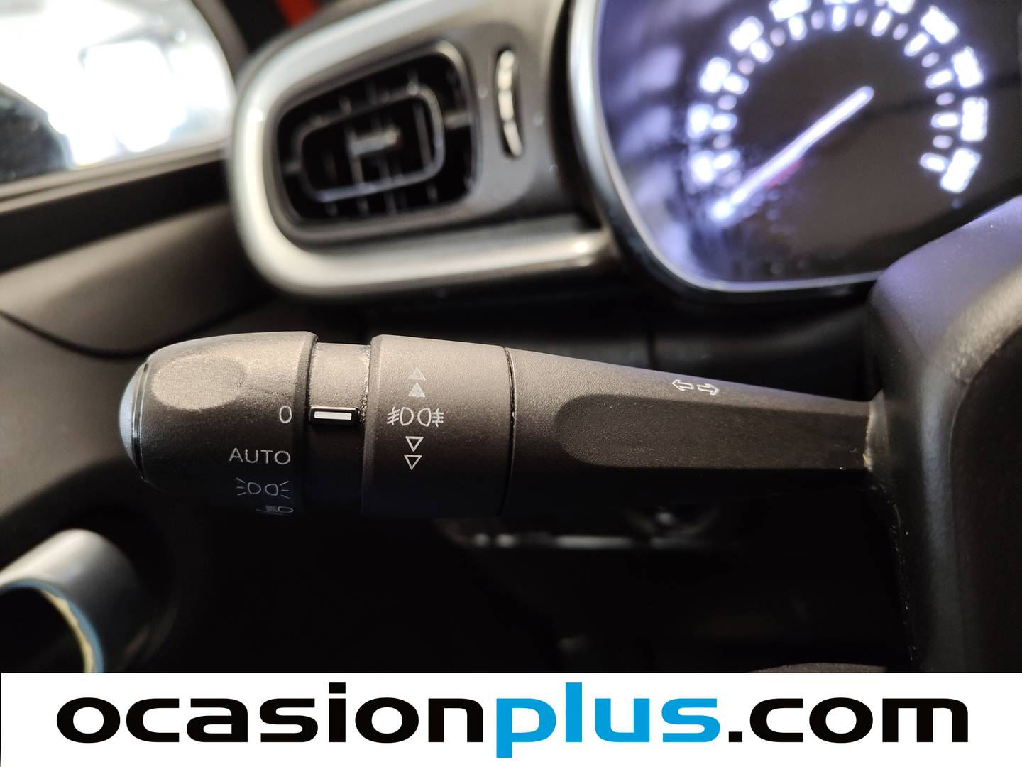 Citroën C3 Citroën C3 PureTech 110 S&S Shine (110 CV) seminuevo