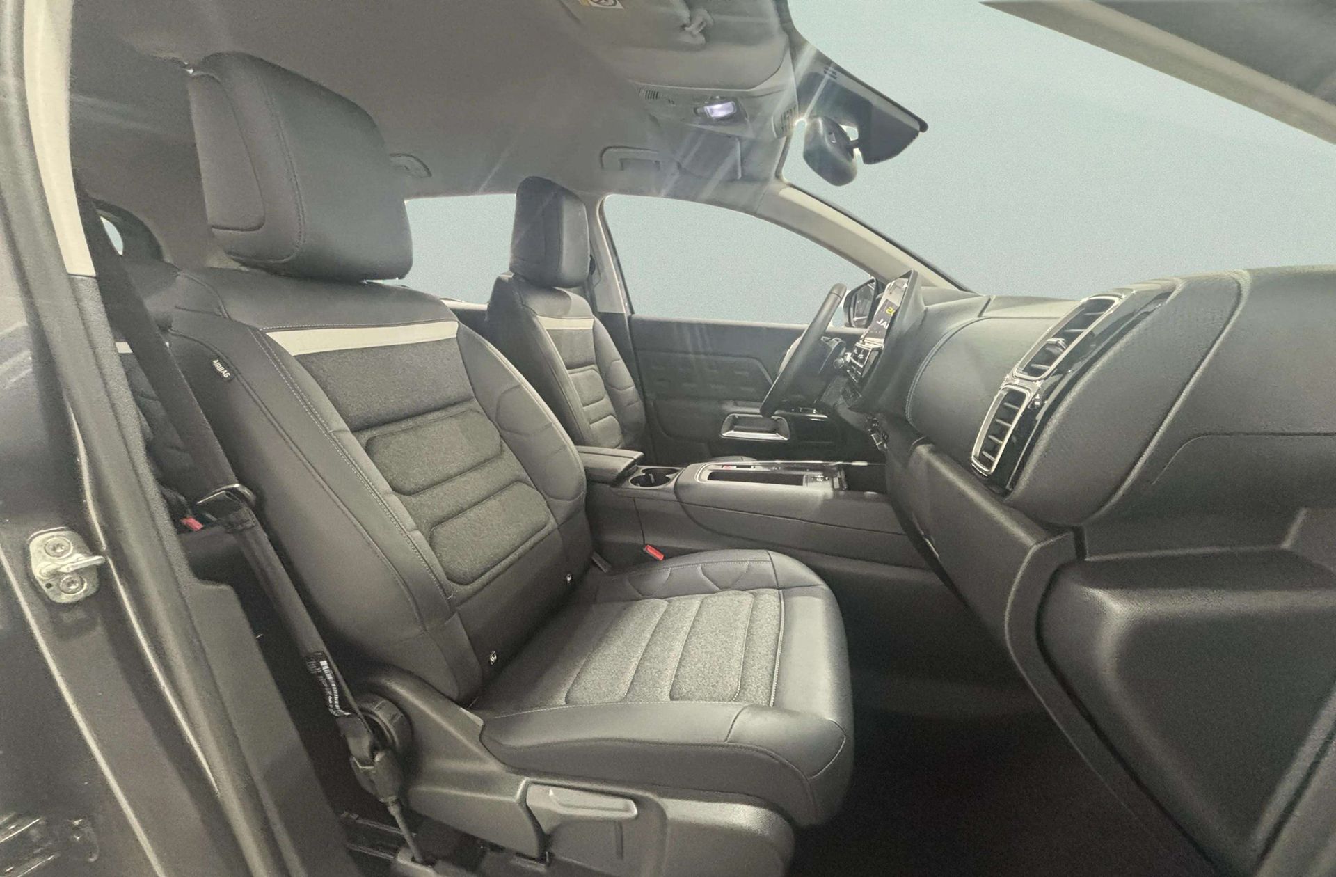 Citroën C5 Aircross 225 Feel Pack e-EAT8 - foto 16