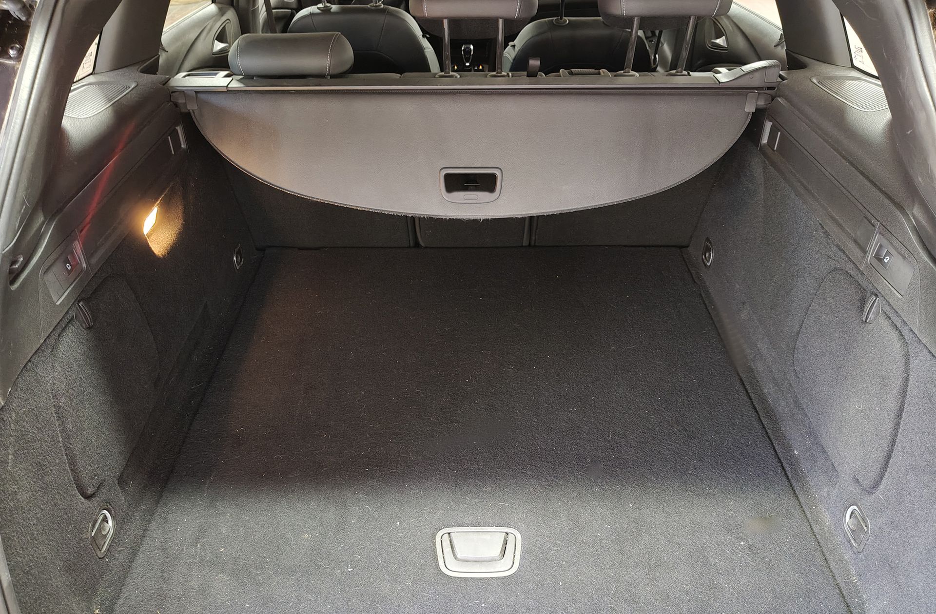 Opel Astra 1.2 Turbo SHR Elegance - foto 18