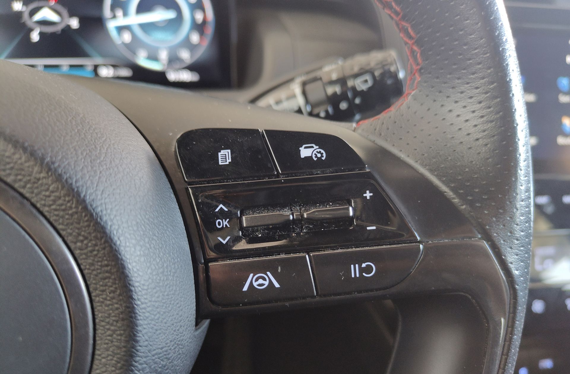 Hyundai Tucson 1.6 T-GDi N-Line 30 Aniversario - foto 29