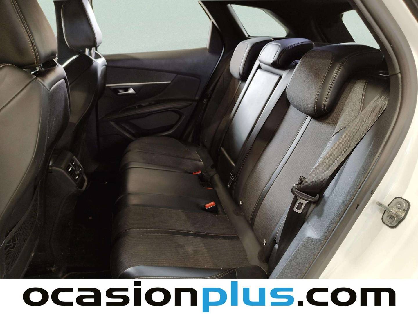 Foto asientos traseros Peugeot 3008 Peugeot 3008 PureTech 130 S&S GT Line (130 CV)