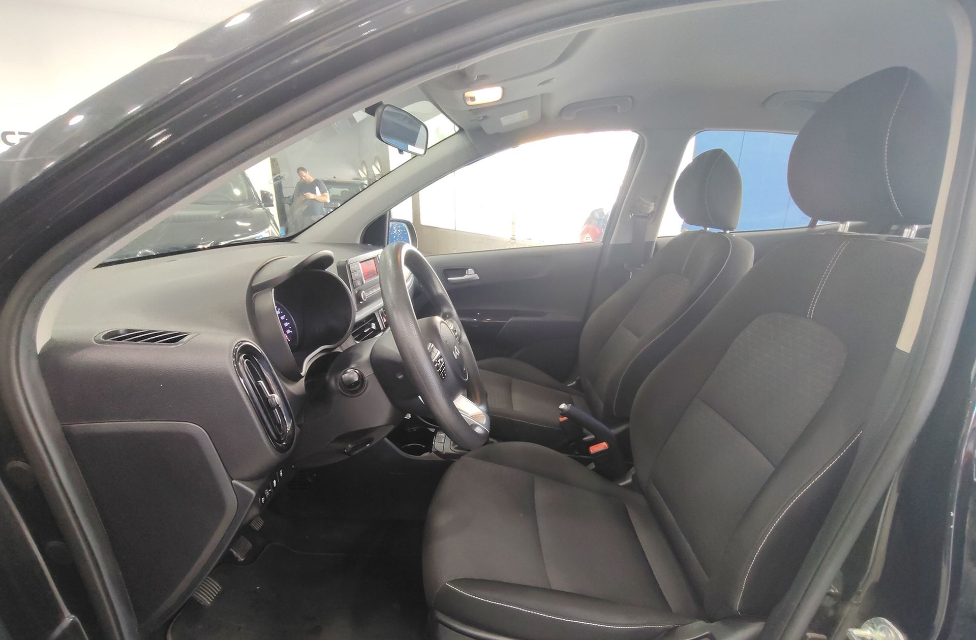 Kia Picanto 1.0 DPi Concept Pack Comfort - foto 8