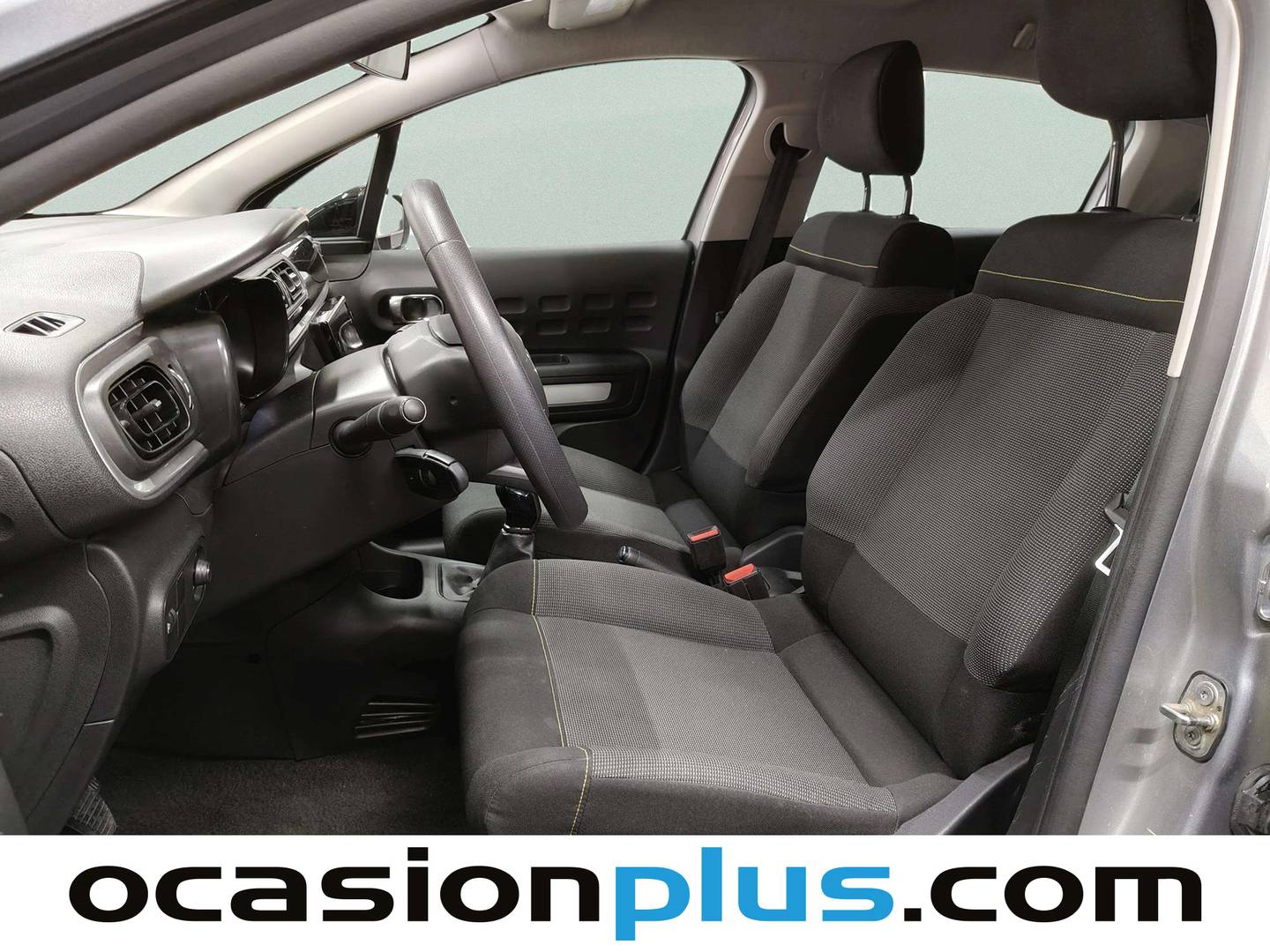 Foto asientos delanteros Citroën C3 Origin Citroën C3 Origin PureTech 83 Plus (83 CV)