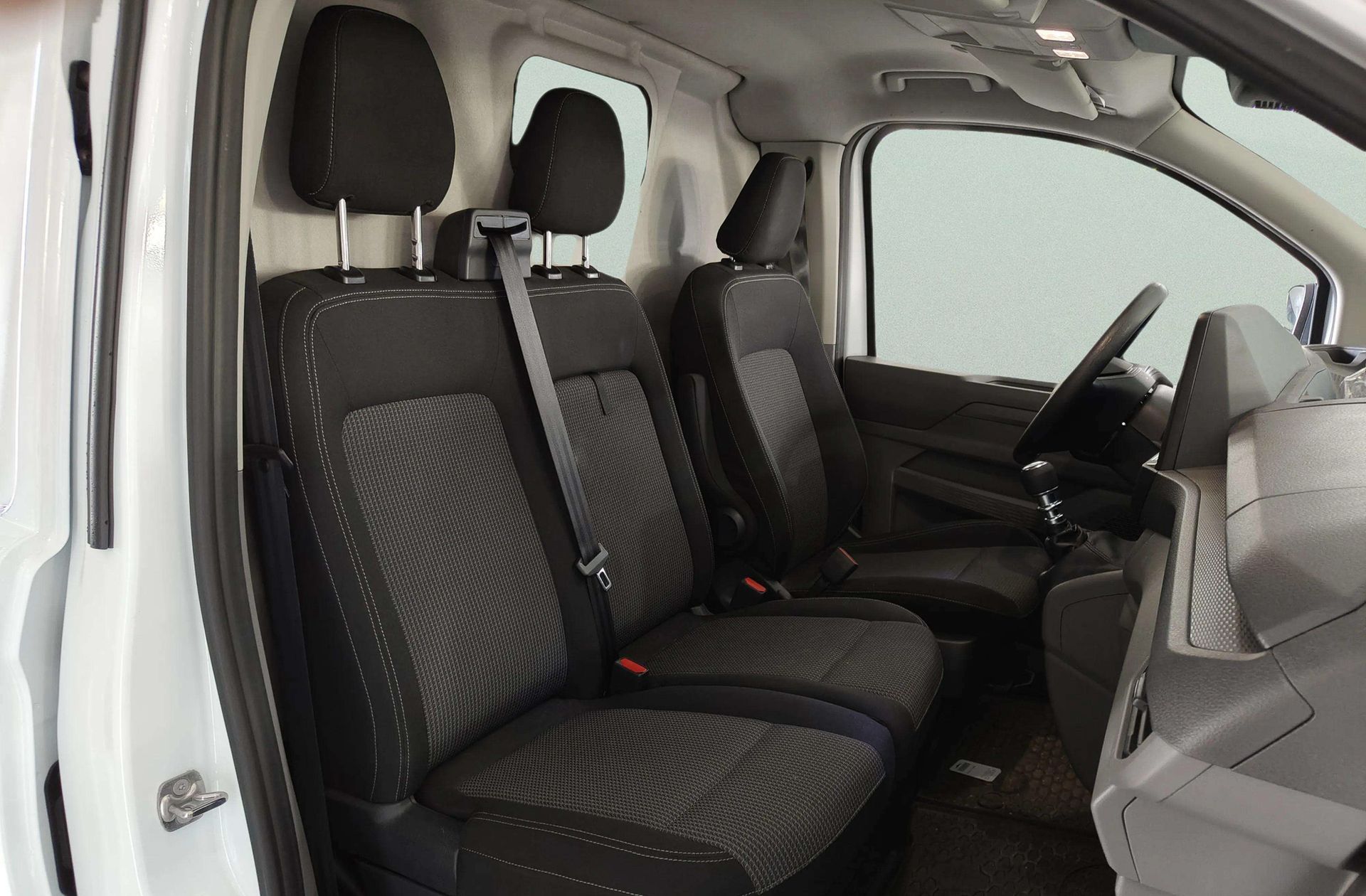 Volkswagen Transporter Furgon Batalla Corta TN 2.0 TDI 3 plazas - foto 18