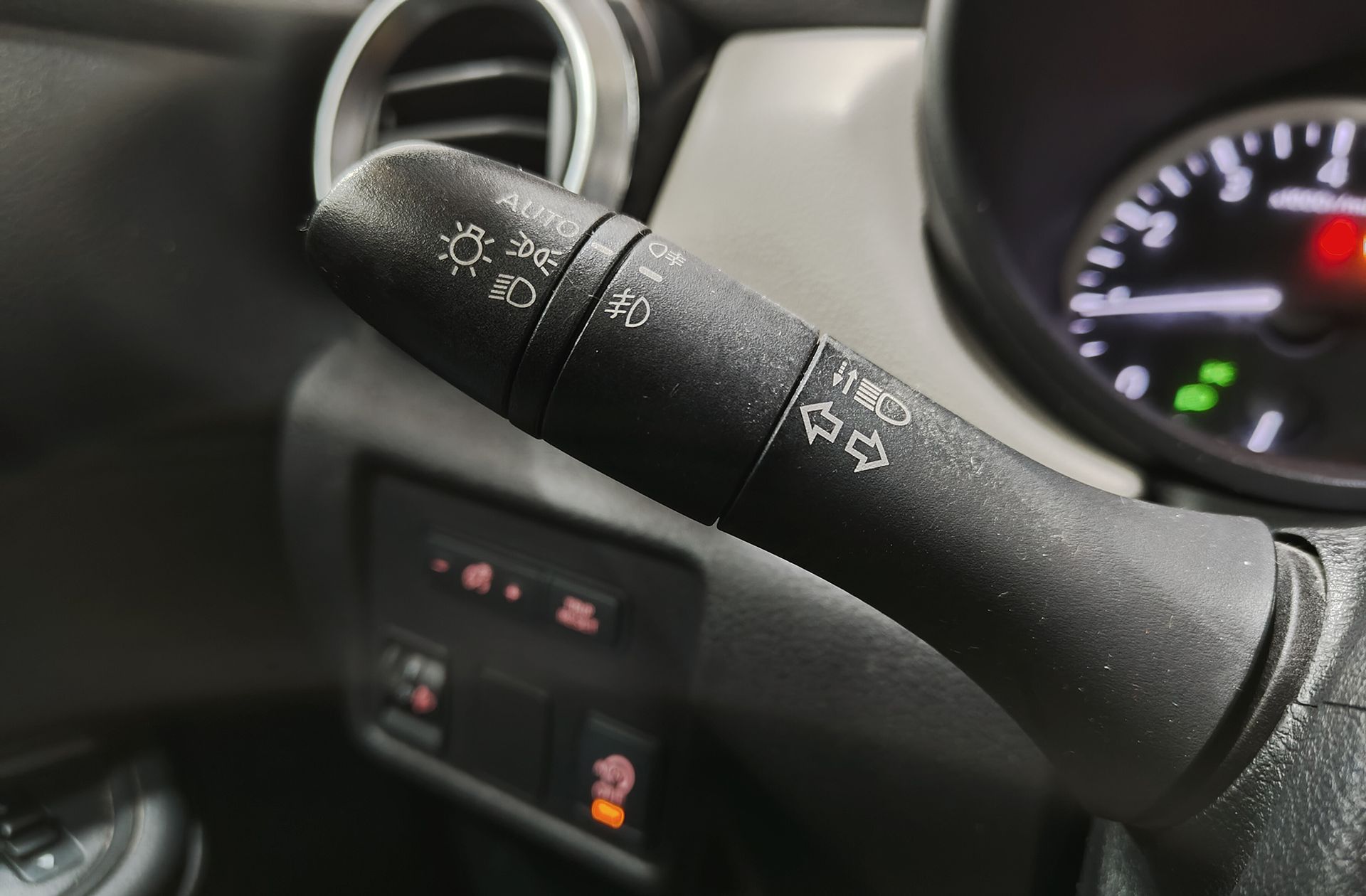 Nissan Micra IG-T 100 Acenta - foto 21