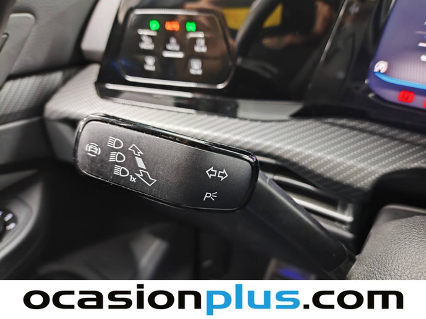 Volkswagen Golf Volkswagen Golf R 2.0 TSI 4Motion (320 CV) DSG al mejor precio