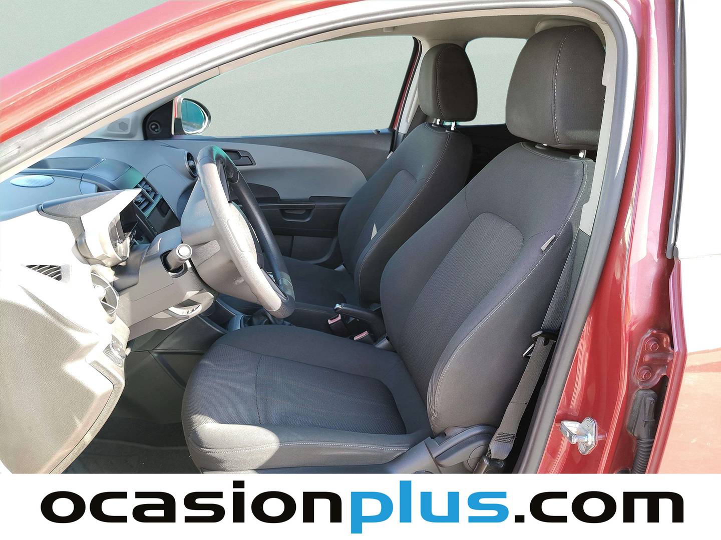 Foto asientos delanteros Chevrolet Aveo Chevrolet Aveo 1.2 LT (86 CV)