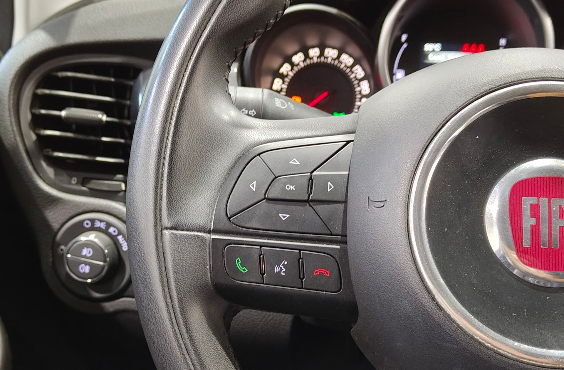 Fiat 500X 1.6 MultiJet Lounge 4x2 - foto 24