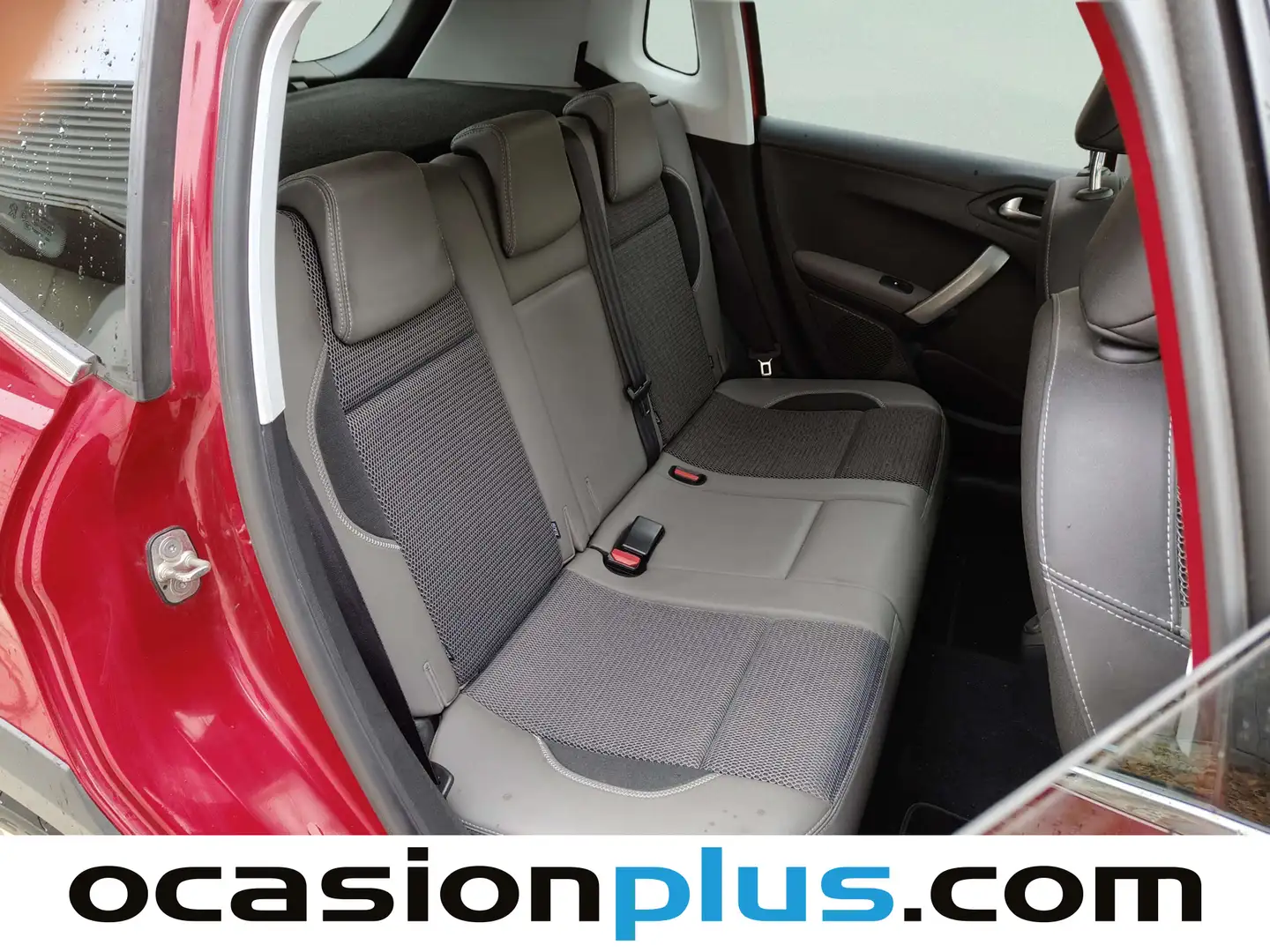 Foto Peugeot 2008 Peugeot 2008 BlueHDi 120 S&S Allure (120 CV)