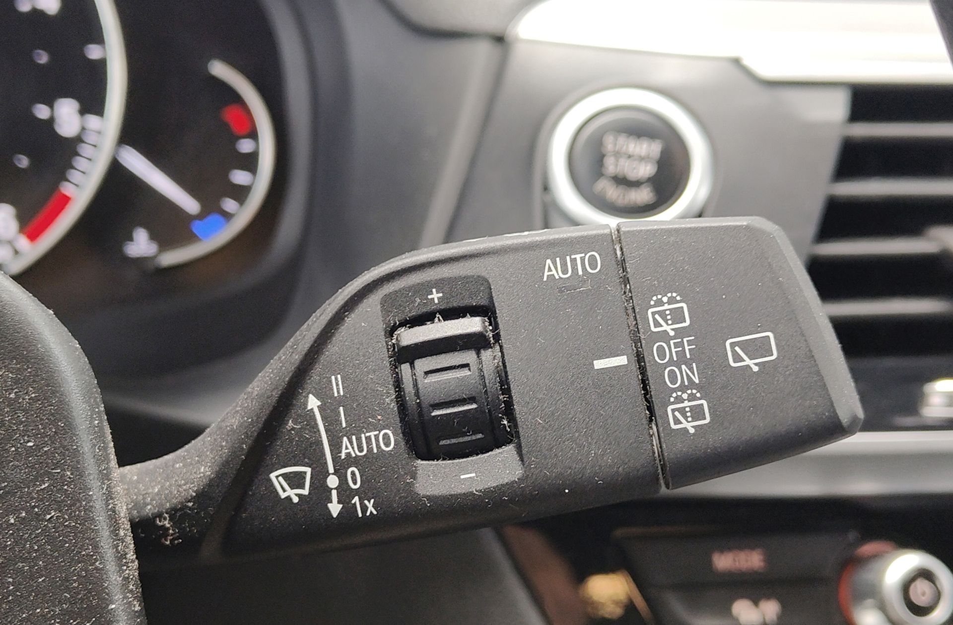 BMW X3 xDrive20d - foto 29