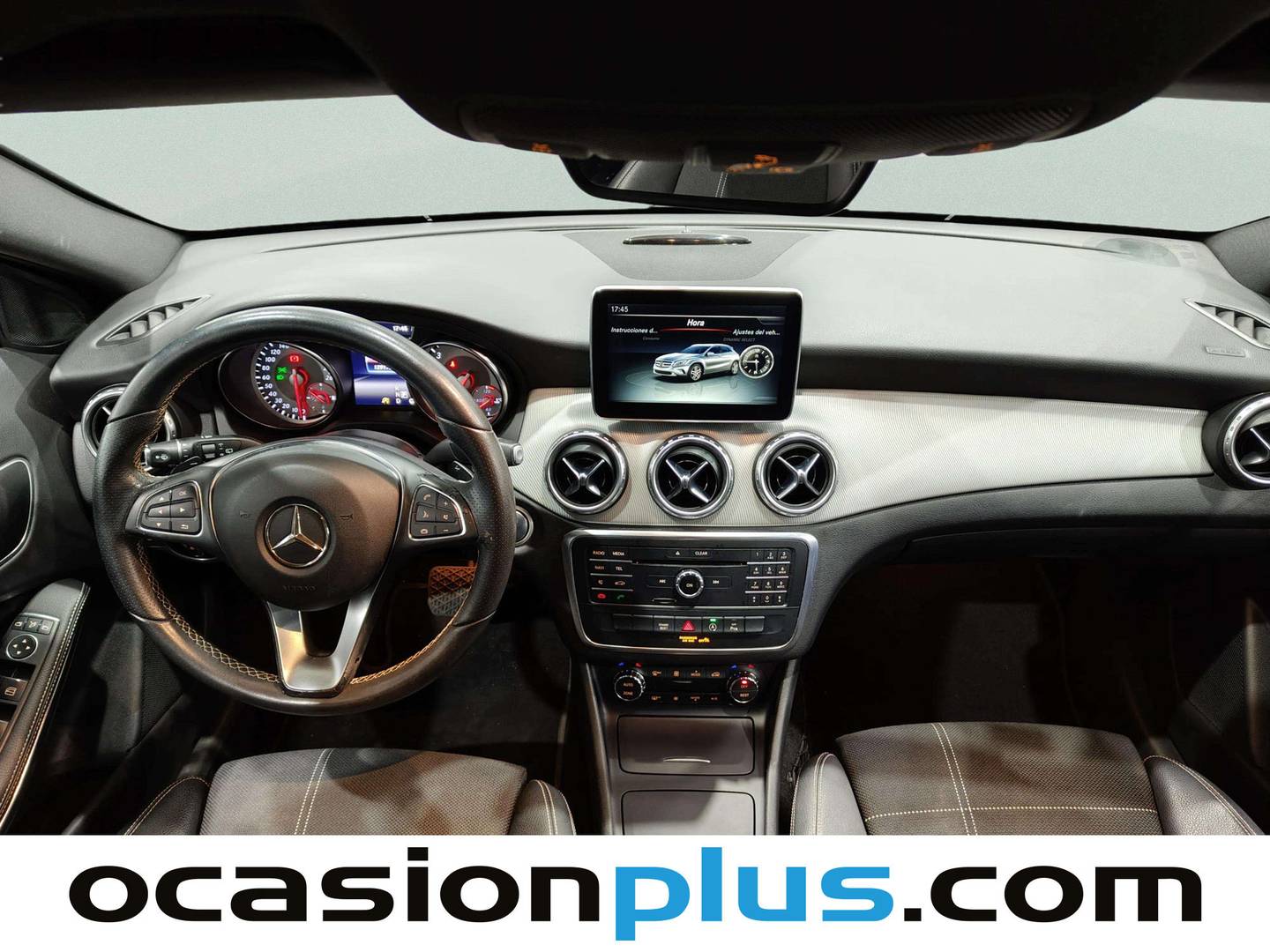 Foto Mercedes GLA Mercedes-Benz GLA GLA 220 d Urban (177 CV)