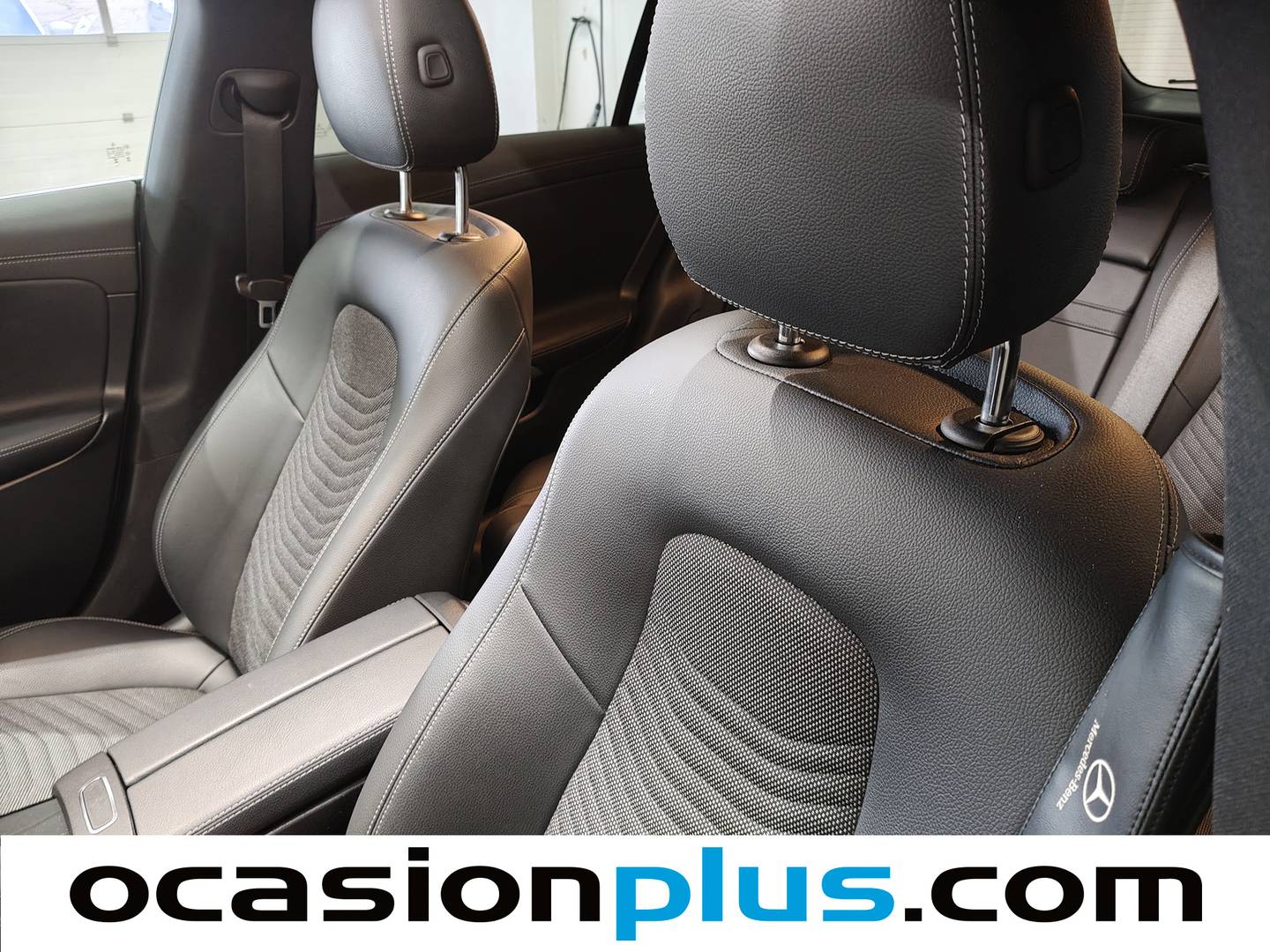 Equipamiento del Mercedes CLA Mercedes-Benz CLA Shooting Brake CLA 250 e (218 CV)