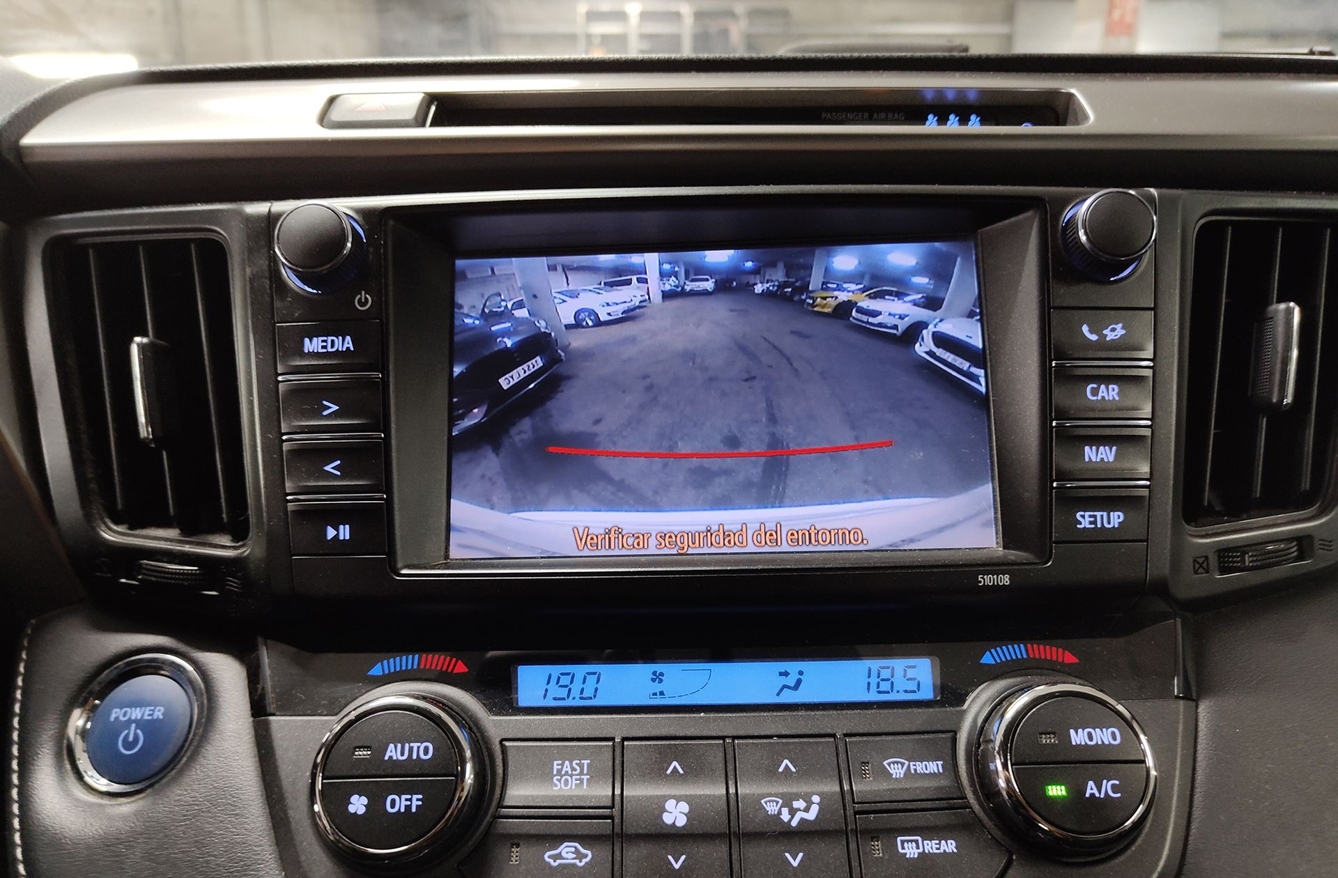 Toyota RAV4 2.5l hybrid Advance Pack Drive 2WD - foto 7