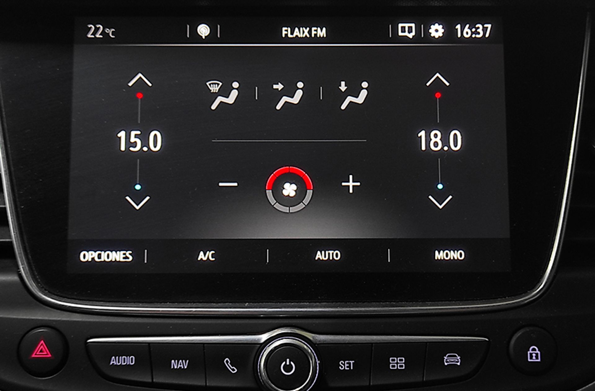Opel Crossland 1.2 Innovation - foto 36