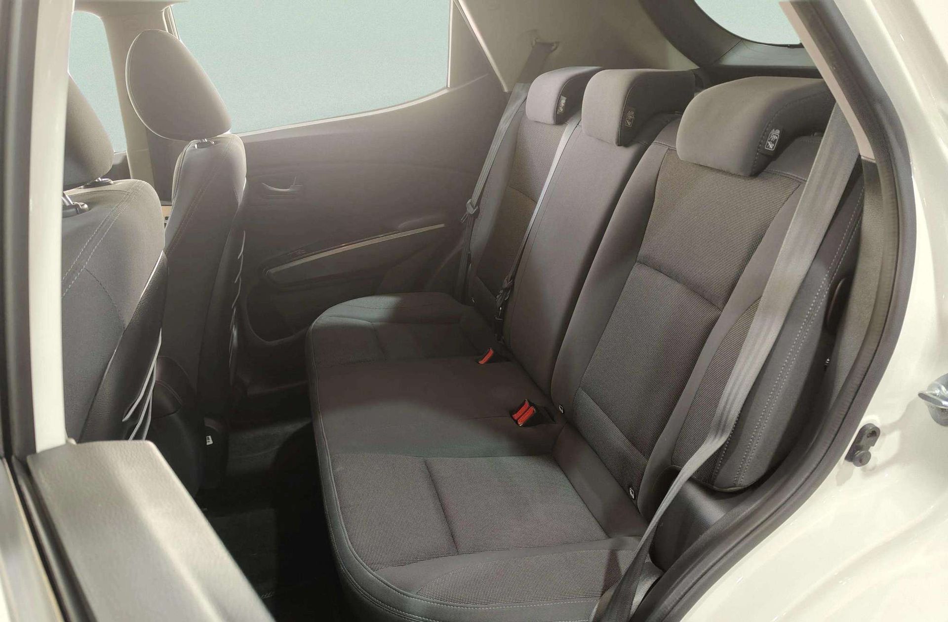 SsangYong Tivoli 1.2 G12T Urban - foto 11