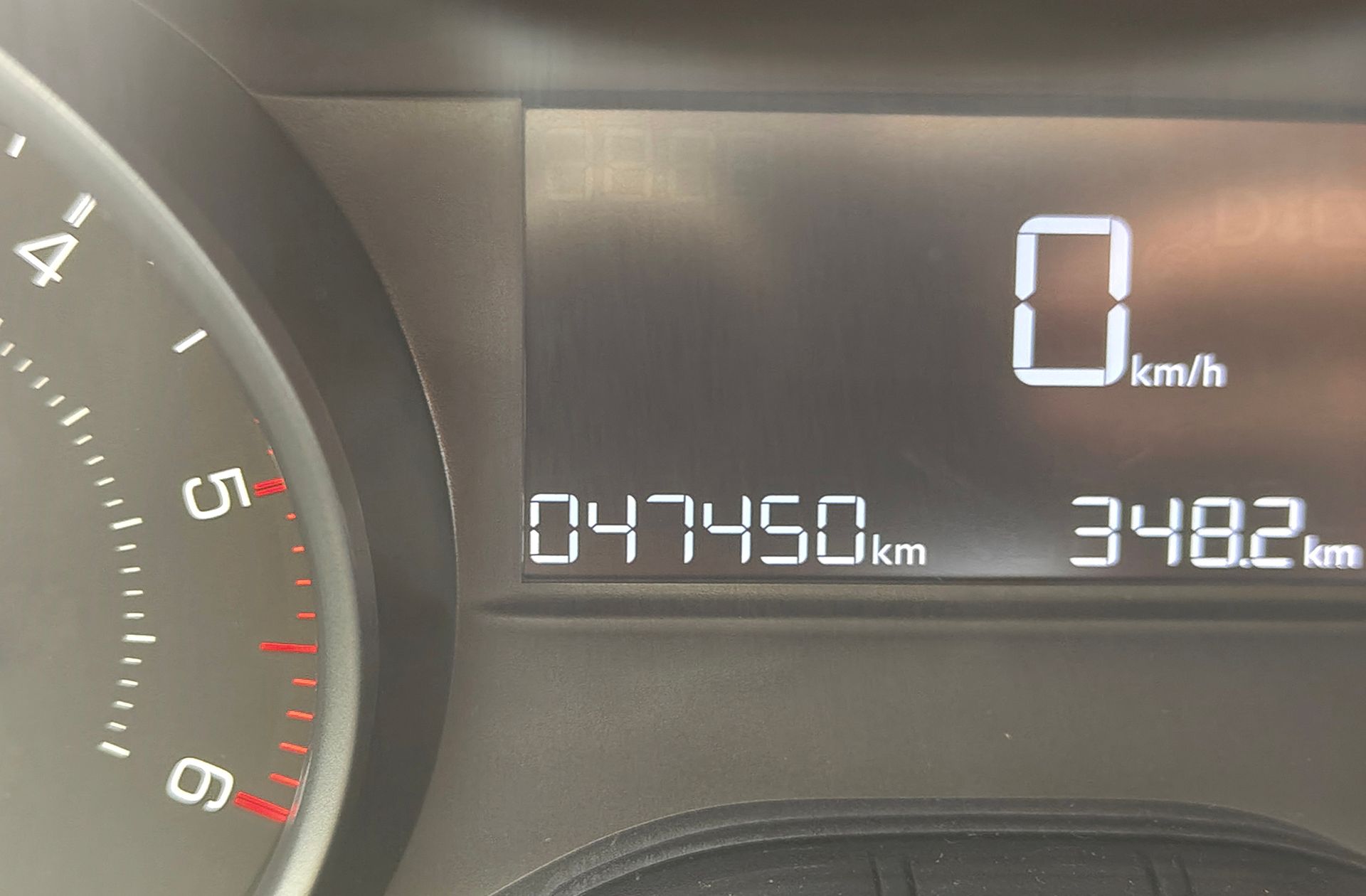 Peugeot 208 Style BlueHDi - foto 8
