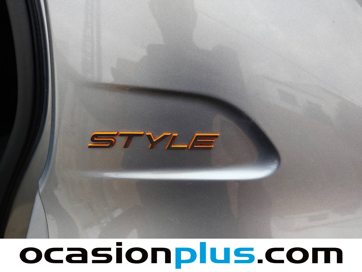 Peugeot 208 Peugeot 208 Style Hybrid 100 eDCS6 (100 CV) al mejor precio