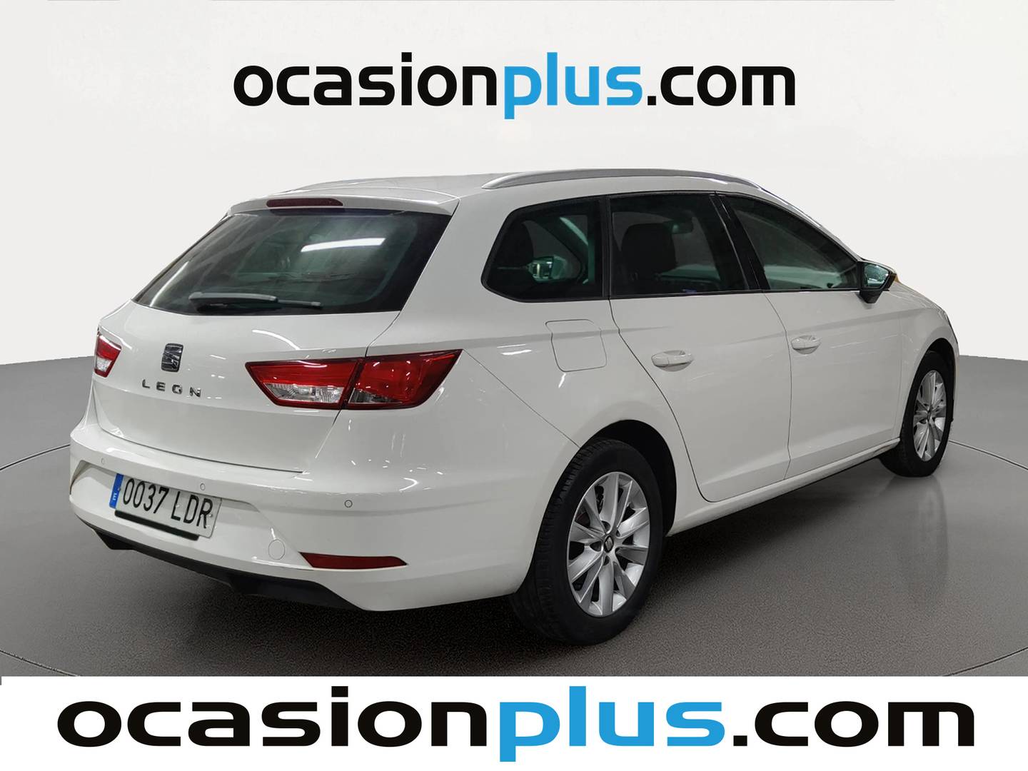 Foto trasera Seat León Seat León ST 1.0 TSI S&S Style Edition (115 CV) derecha